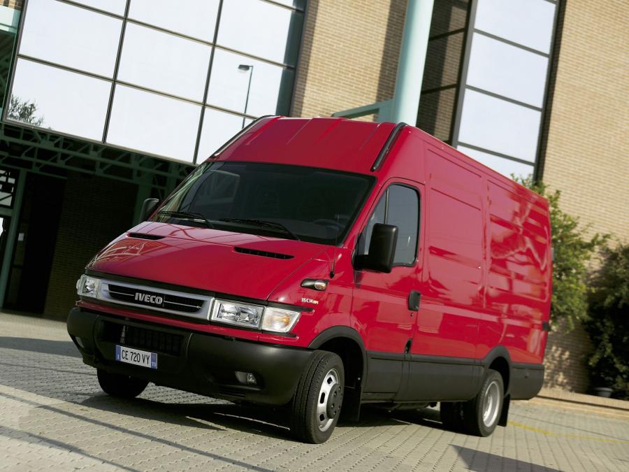  Iveco Daily Van 2004 года  (фото 4 из 7)